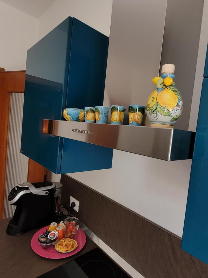 Garda Best Living Apartment Десенцано дел Гарда Екстериор снимка