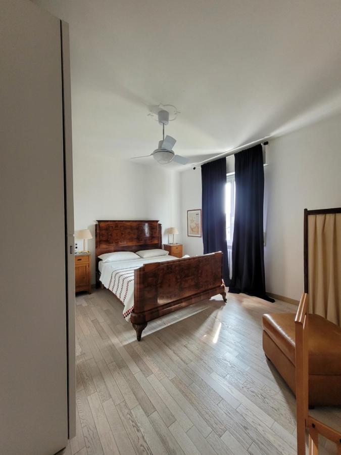 Garda Best Living Apartment Десенцано дел Гарда Екстериор снимка